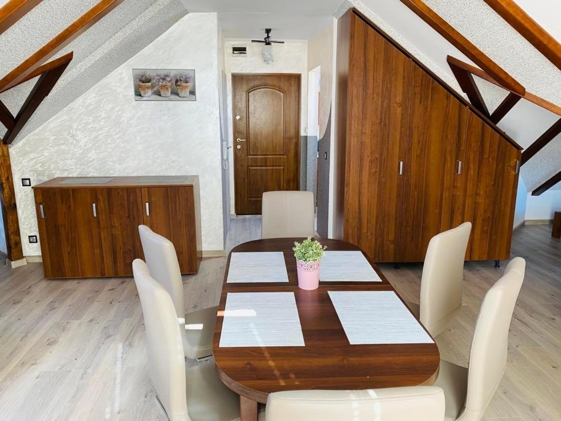 Apartamenty By Hanna Łeba Esterno foto